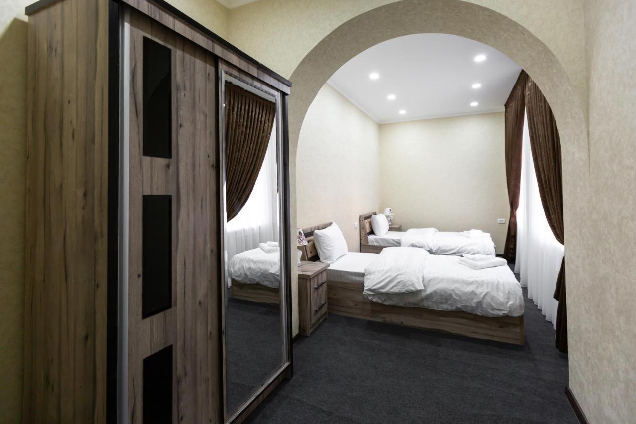 Light Hotel ทาชเคนต์ ภายนอก รูปภาพ