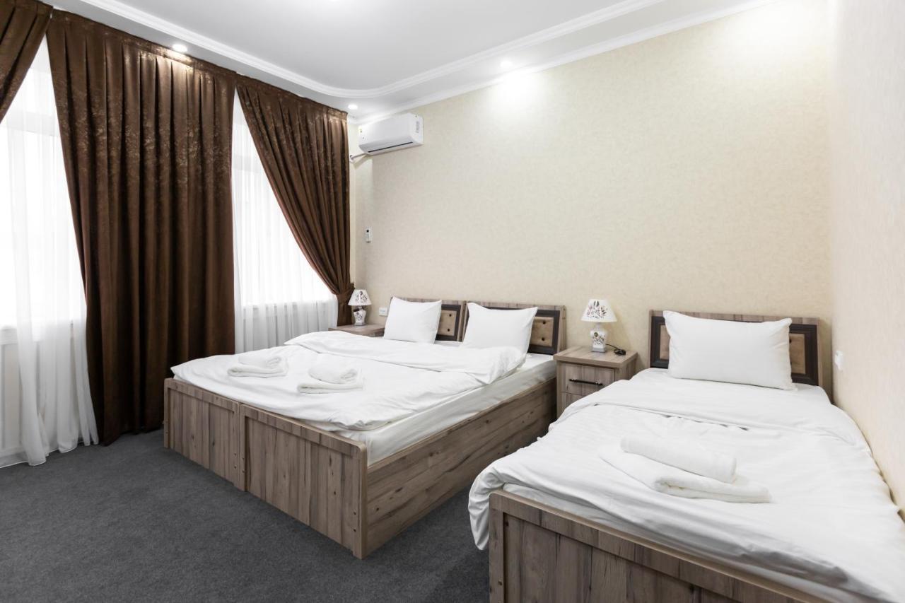 Light Hotel ทาชเคนต์ ภายนอก รูปภาพ