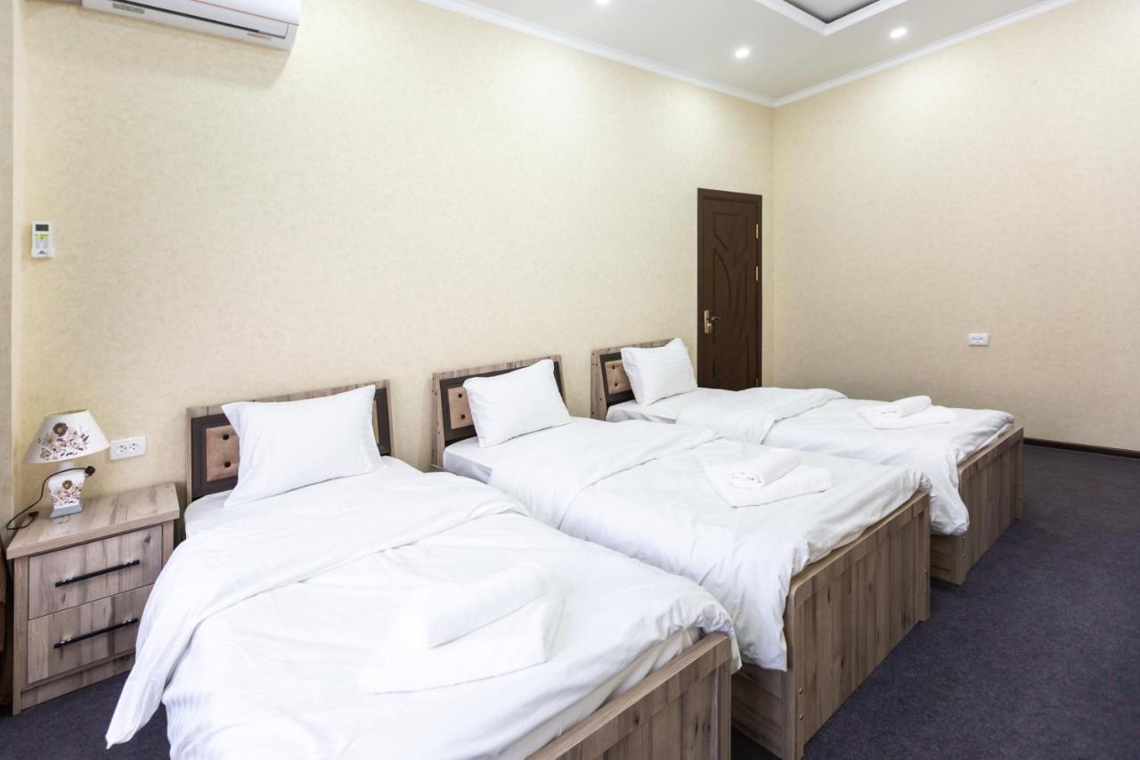 Light Hotel ทาชเคนต์ ภายนอก รูปภาพ