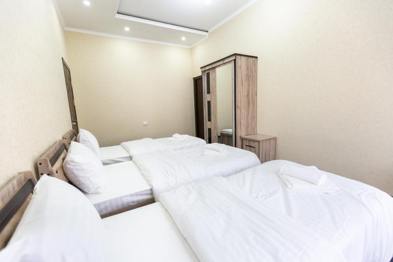 Light Hotel ทาชเคนต์ ภายนอก รูปภาพ